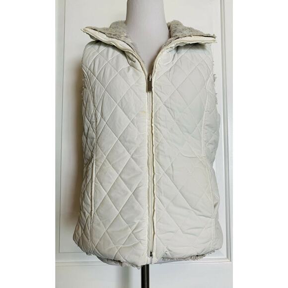 WEATHERPROOF GARMENT CO. White Ivory Puff Quilted Vest Faux Fur Reversible M EUC - Picture 2 of 10